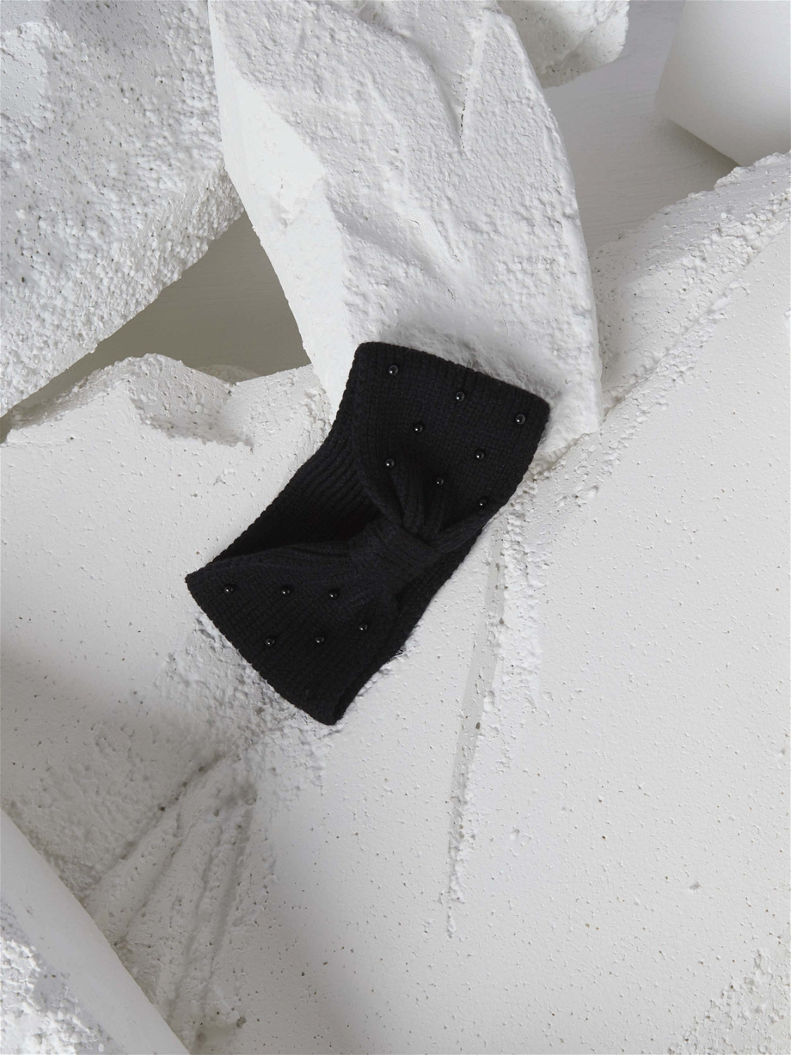 NKFMERLE Headwear - Black