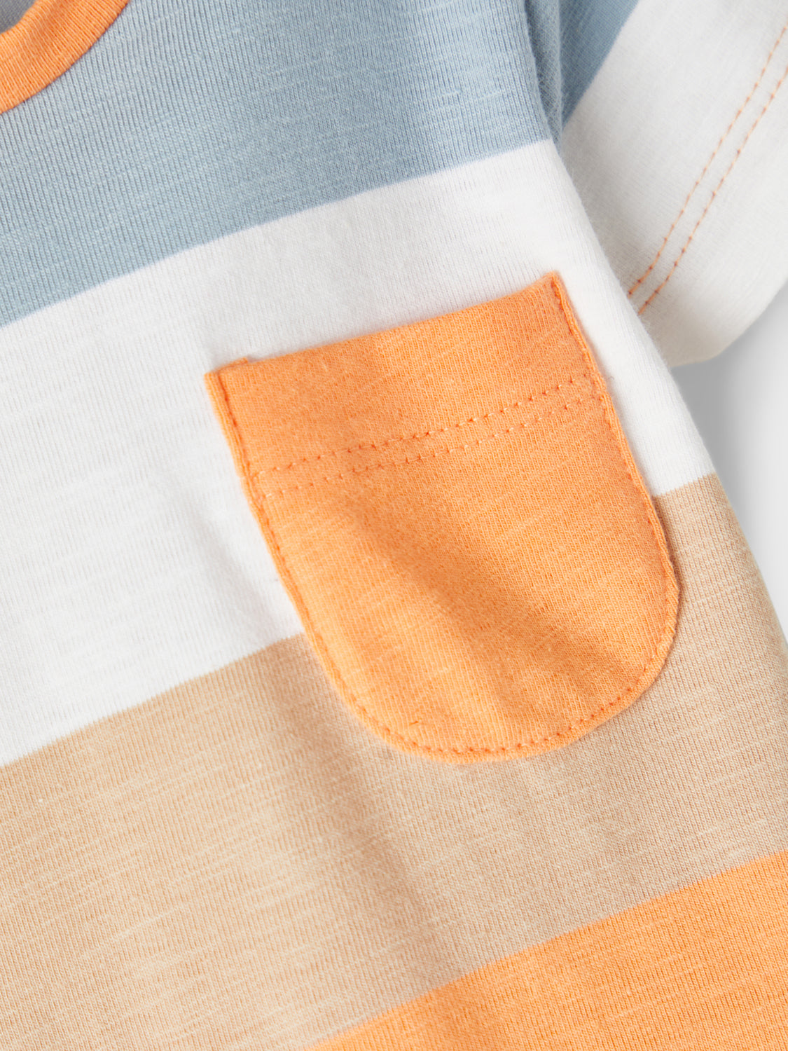 NBMJAWN T-Shirts & Tops - Mock Orange