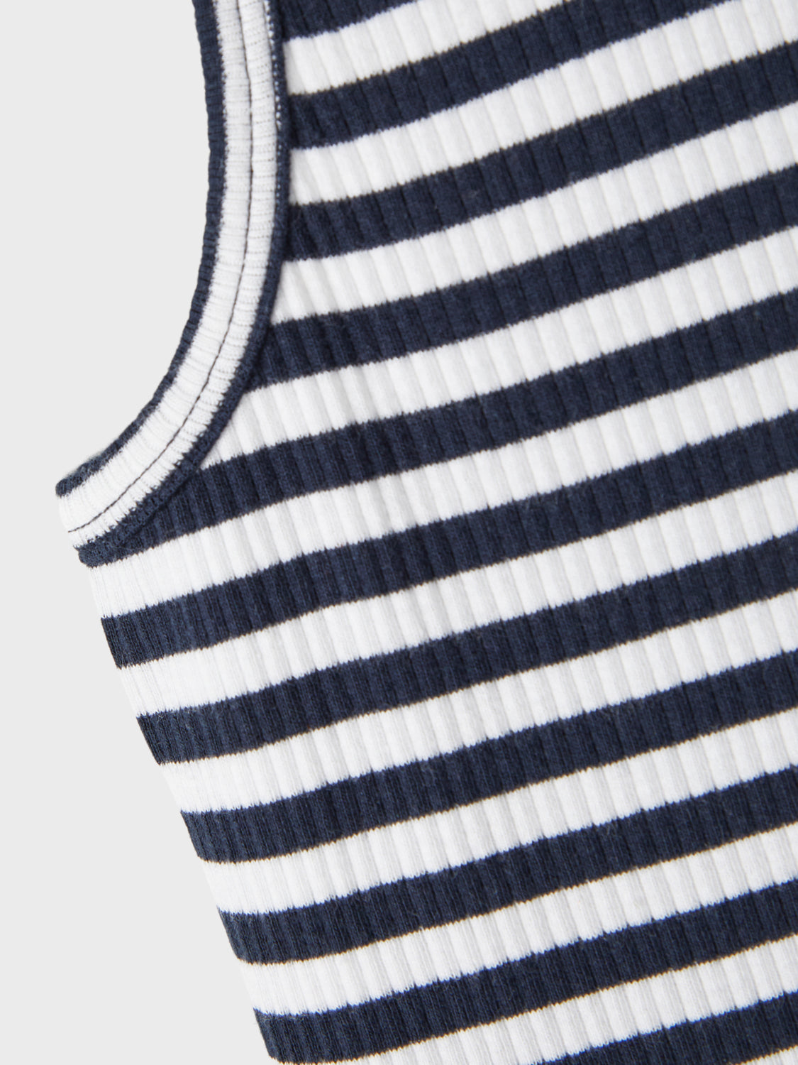 NKFJABINE Dresses - Dark Sapphire